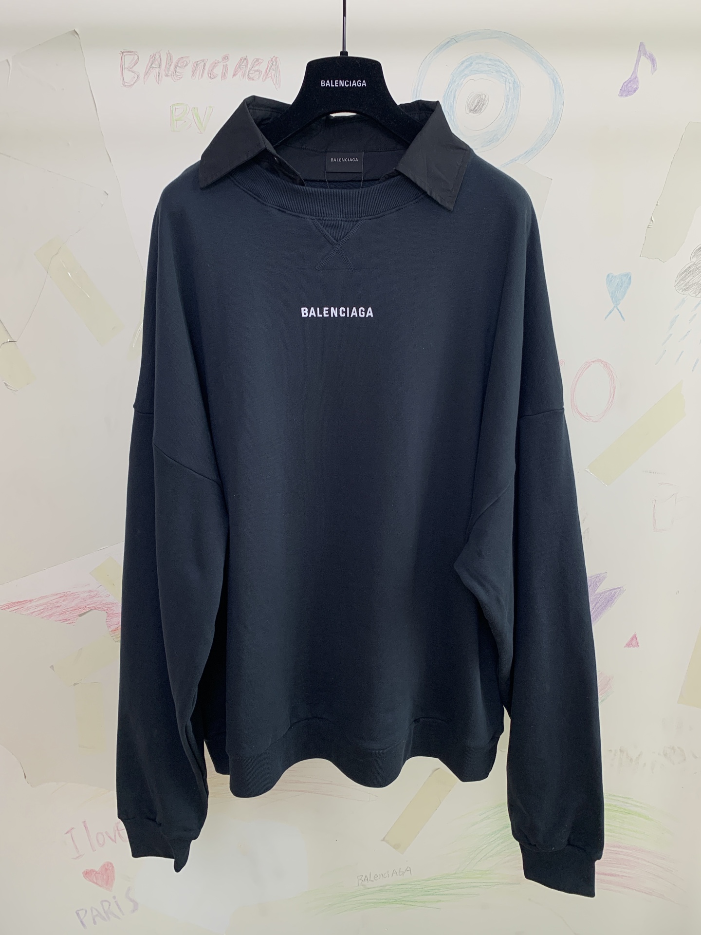 P200 BLCG 25FW sudadera de cuello redondo con efecto de dos capas. El tejido utiliza algodón peinado de 400 g…