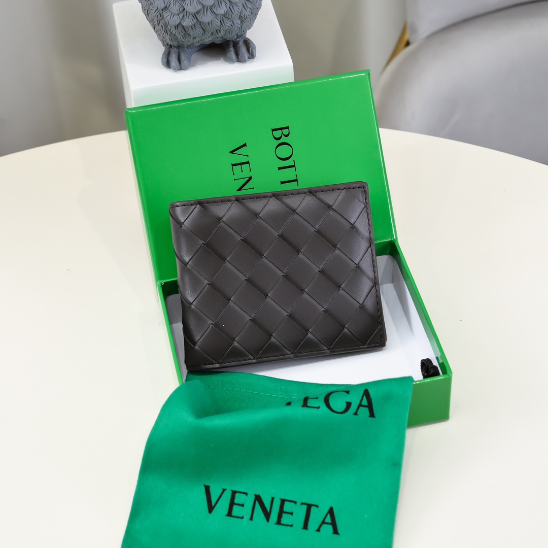 Bottega Veneta 牛皮 宽编 短夹 8卡位 2纸币隔层