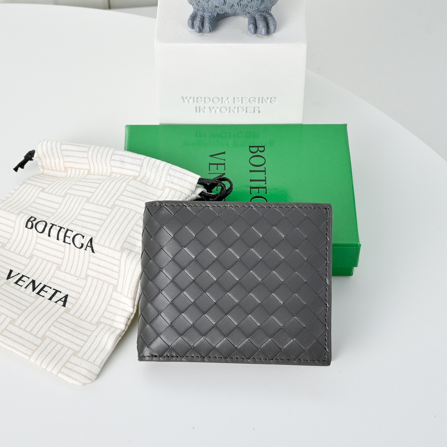 Bottega Veneta 小格 編織 短夾 小胎牛皮