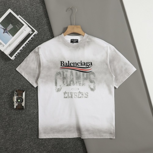Balenciaga 25SS Graffiti Logo T-Shirt - Lightweight Luxury, Daily Wear 1 Balenciaga 25SS Graffiti Logo T-Shirt - Lightweight Luxury, Daily Wear