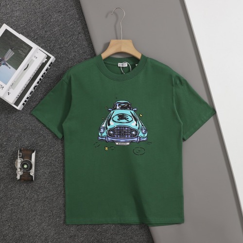 Burberry 25SS Early Spring Car and Horse Print Short Sleeve 1 Burberry 25SS Early Spring Car and Horse Print Short Sleeve