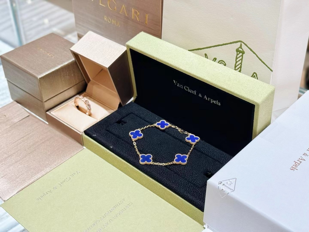 Van Cleef & Arpels VCA 18k蓝五花手链/