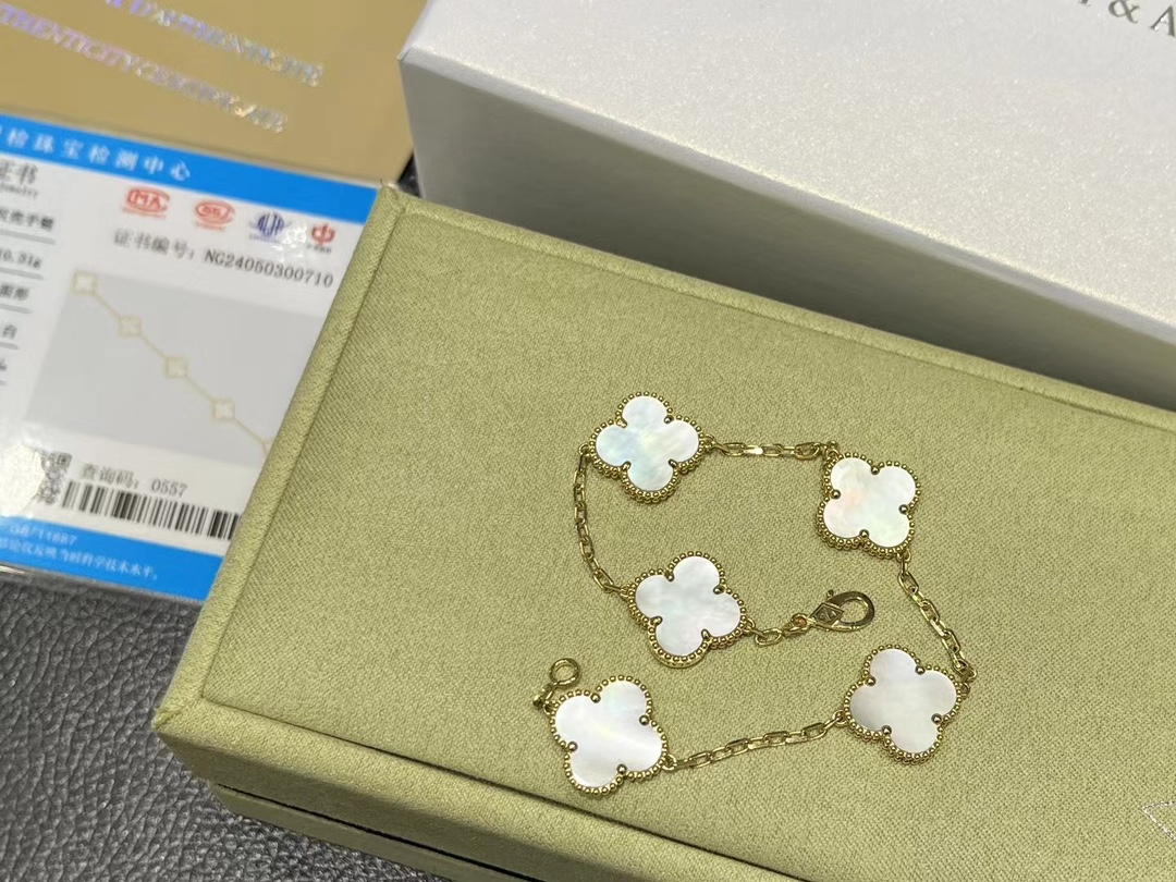 Van Cleef & Arpels 18K VCA五花白贝母手链