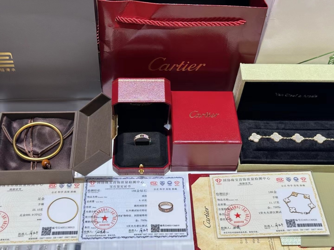 Van Cleef & Arpels VCA白贝K黄五花手链/