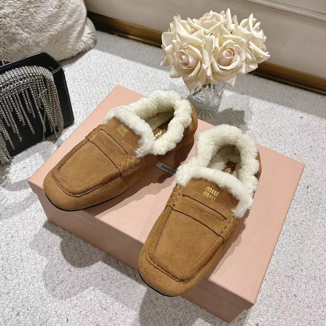 “MiuMiu/Mum 25ss Fall Winter One-Shoe: Stylish, Sweet, Salty, and Comfortable” - 图片 6