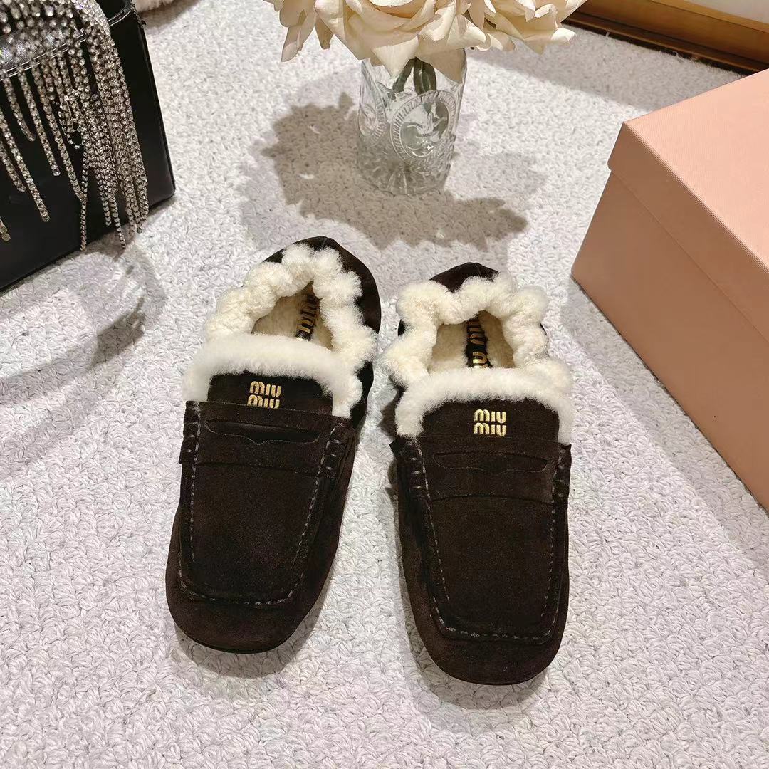 “MiuMiu/Mum 25ss New Fall and Winter Lazy One-Shoe: Stylish, Sweet, and Salty Design Details” - 图片 1