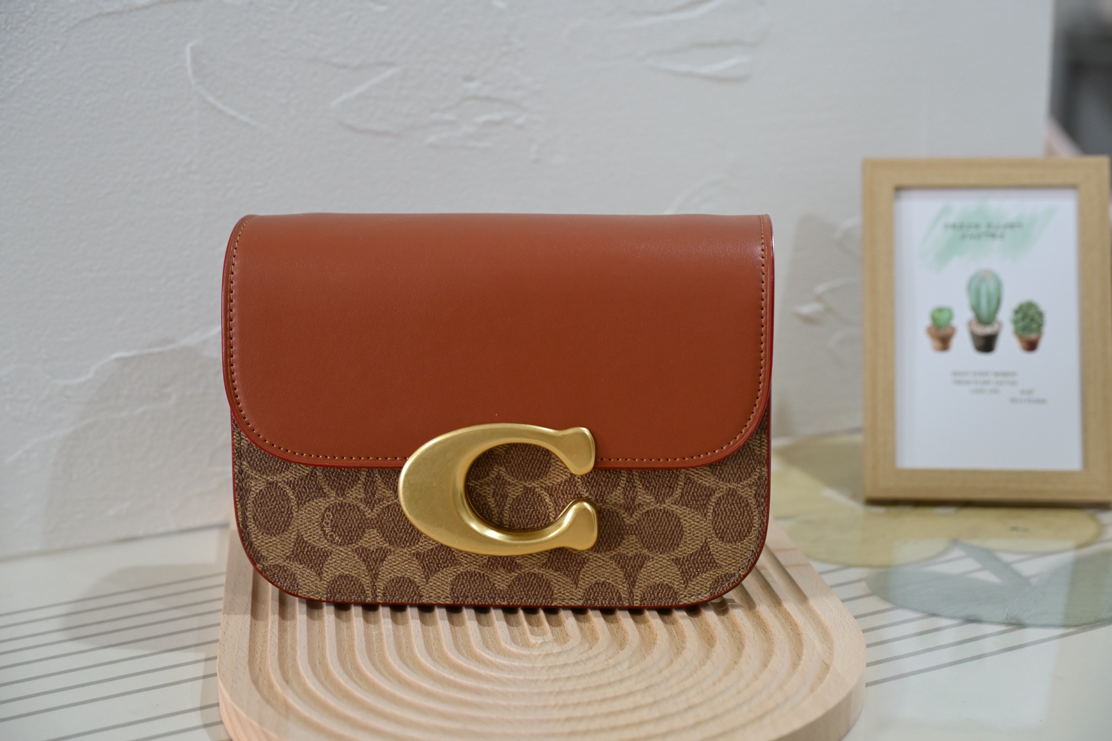 C家 CM551 CM557 高端シリーズ 愛豆チェーンバッグ 斜め掛け