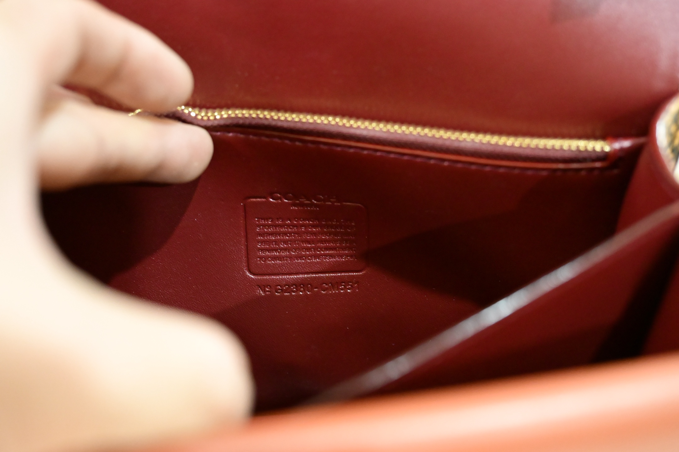 C家 CM551 CM557 高端シリーズ 愛豆チェーンバッグ 斜め掛け