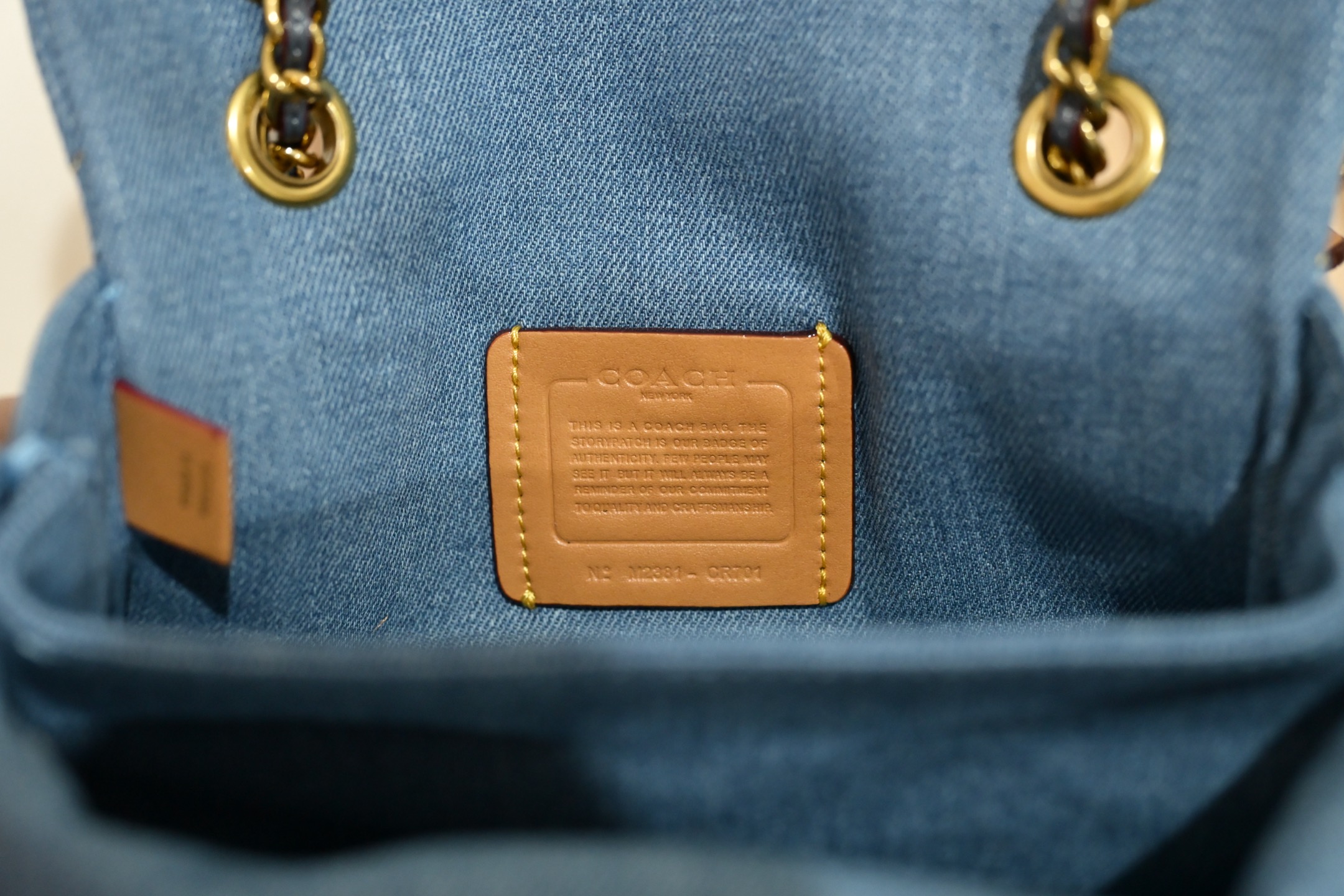 coa*h全皮CP498 牛仔CR701 クラシックチェーンタビー