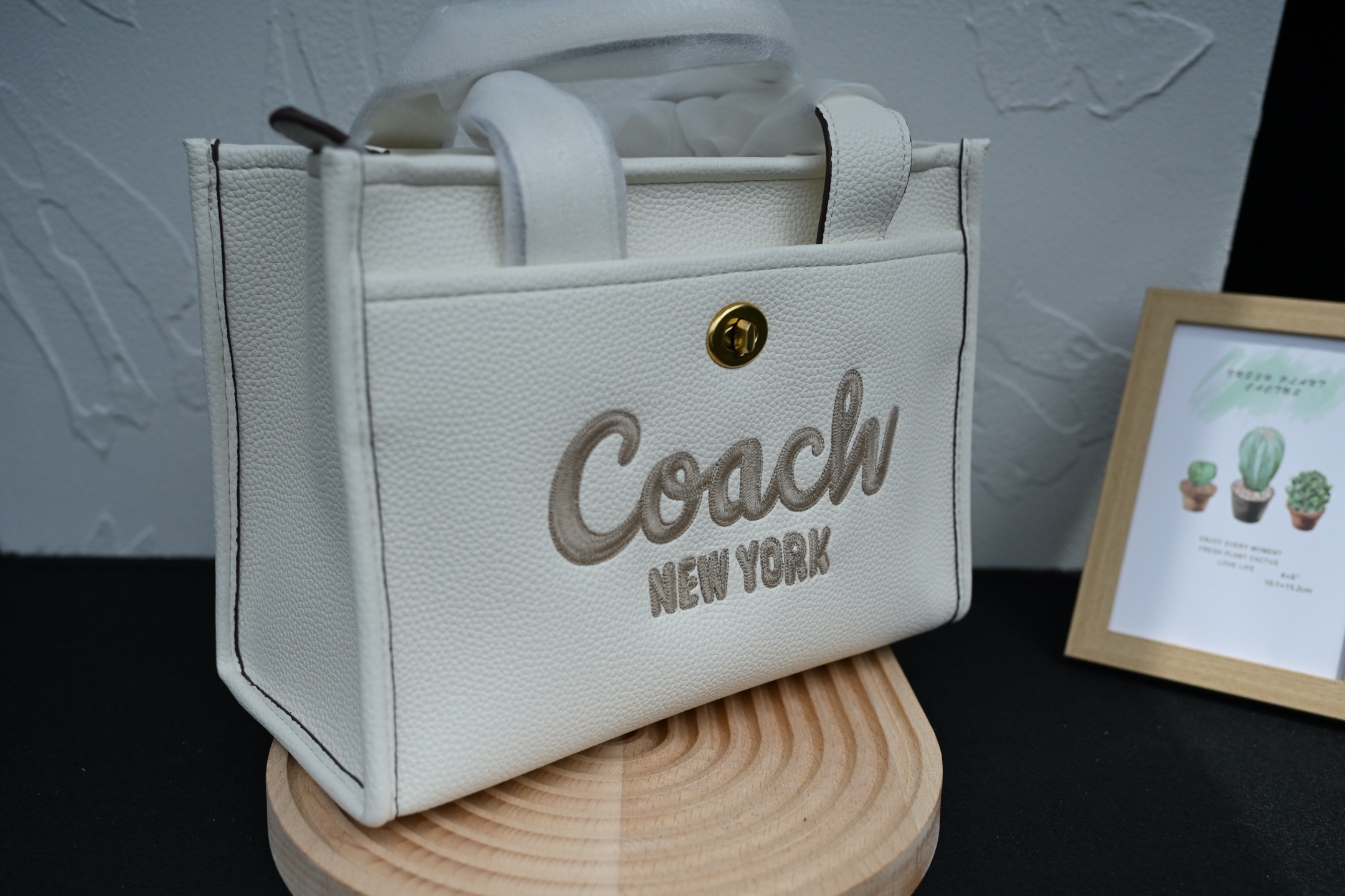 Coach新作トートバッグ - 小号・中号・大号の3サイズ展開