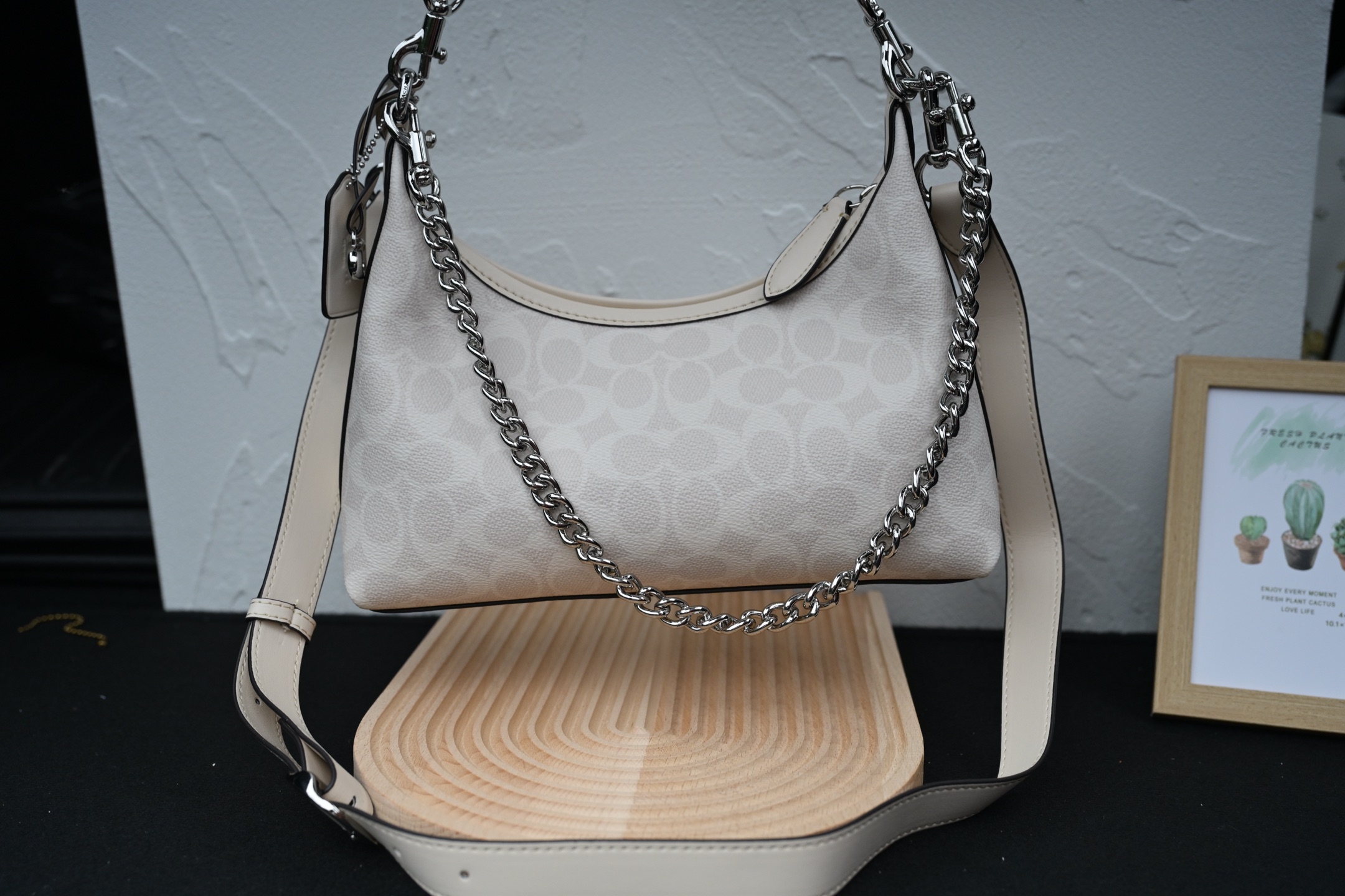 CAM26 Juliet 经典焦糖色老花腋下斜めバッグ - サイズ25cm x 14cm x 8cm