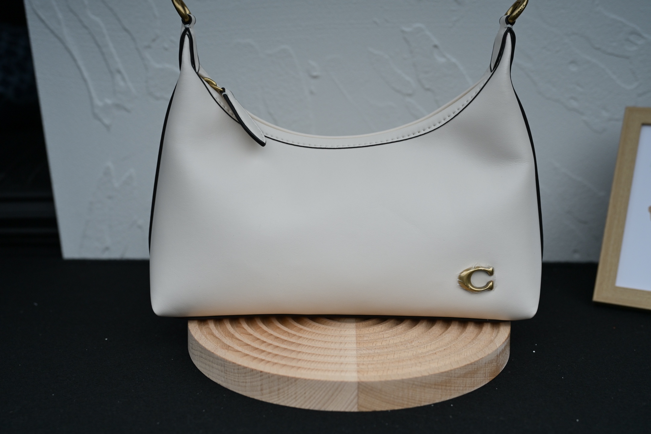 COACH/蔻驰JULIET 25号単肩包 - シンプルで高級感溢れるデザイン