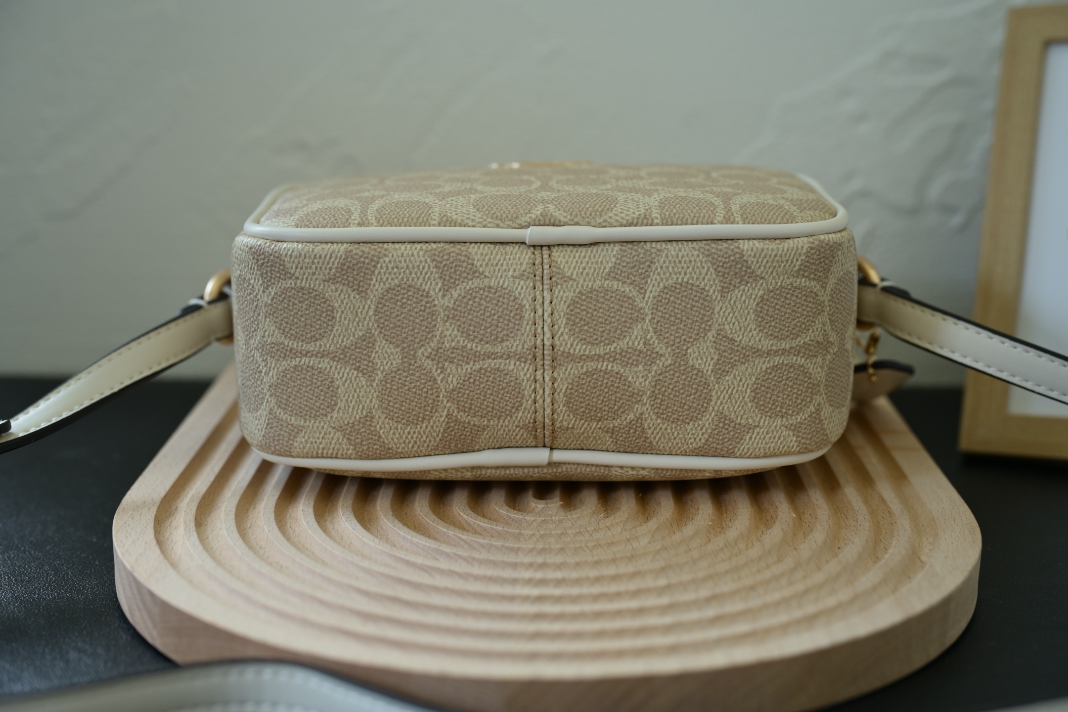 Coach 蔻驰新款 City Tote 大ロゴ学院風相机包