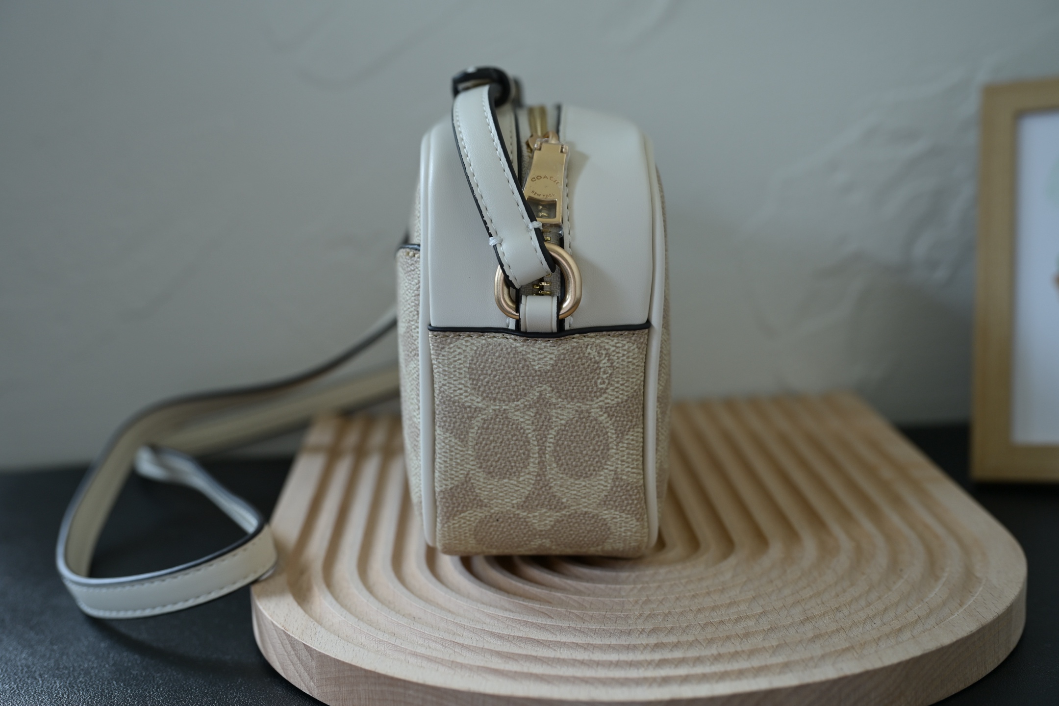 Coach 蔻驰新款 City Tote 大ロゴ学院風相机包