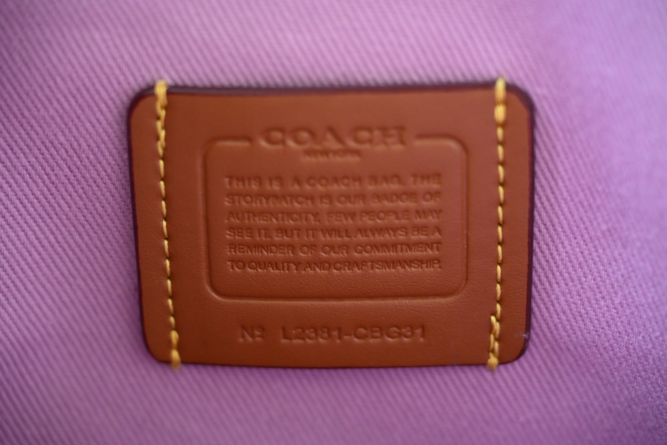 TABBY レディース菱格丹宁布料斜挿包 - おしゃれな酒神デザイン