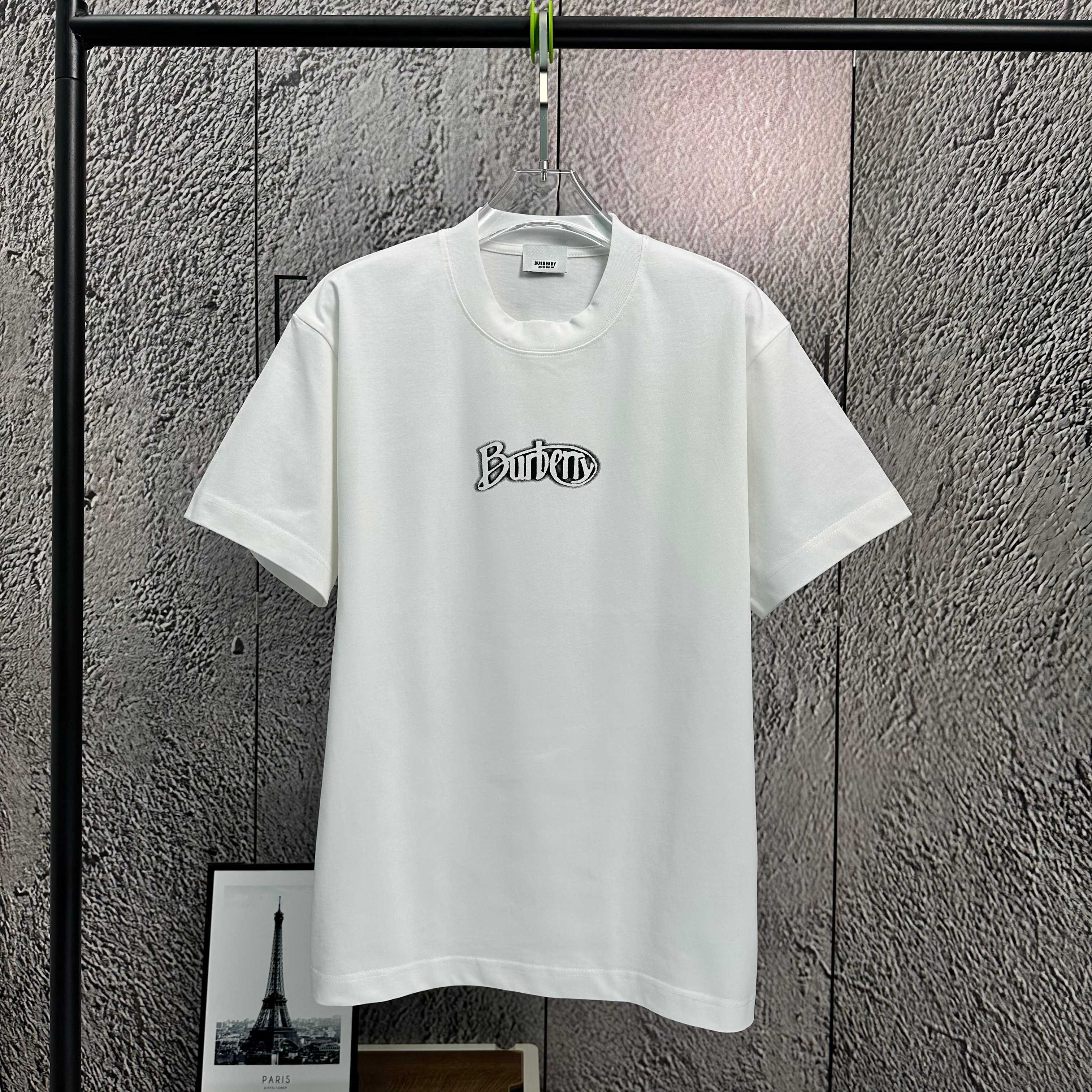 Burberry 2025 Zomer Nieuwe Collectie T-shirt met Logo Print, Wit