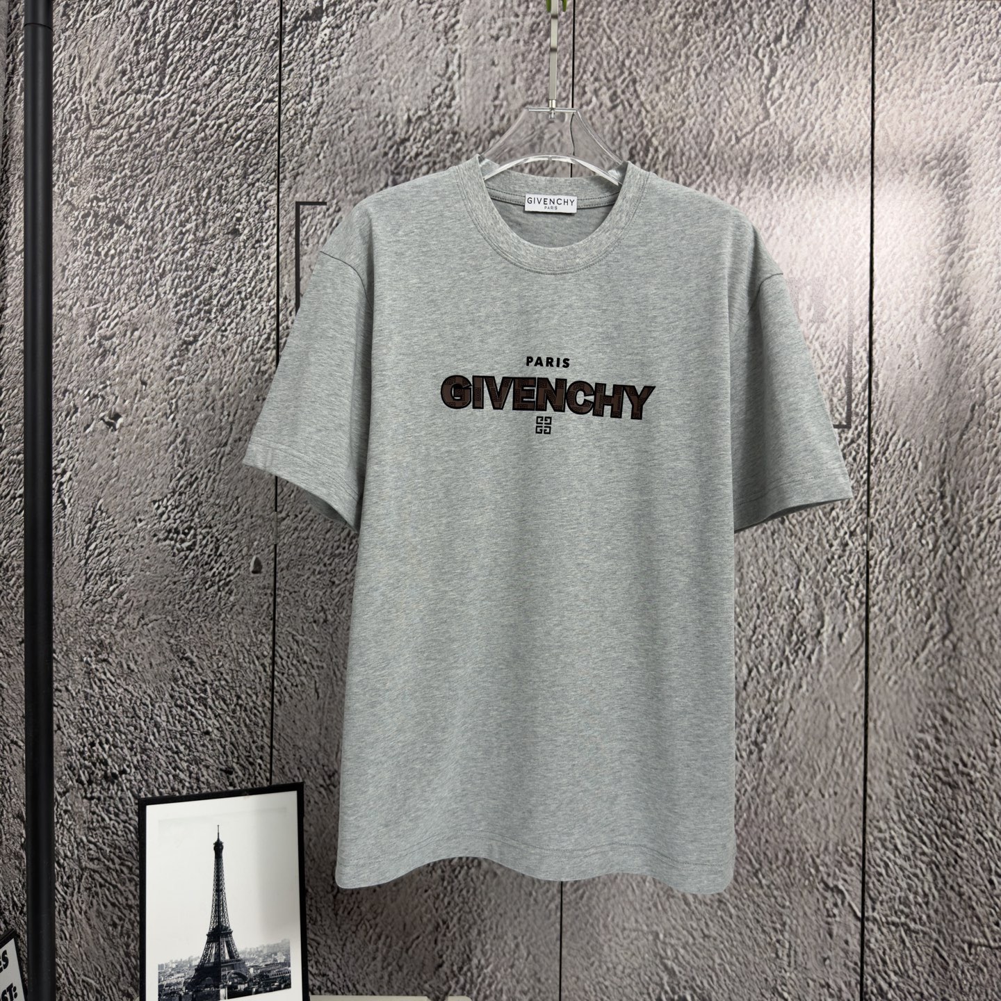 _djR9s3IIciV7enf6Aa0Vb0EpzAwdZ9xsrazAHsA