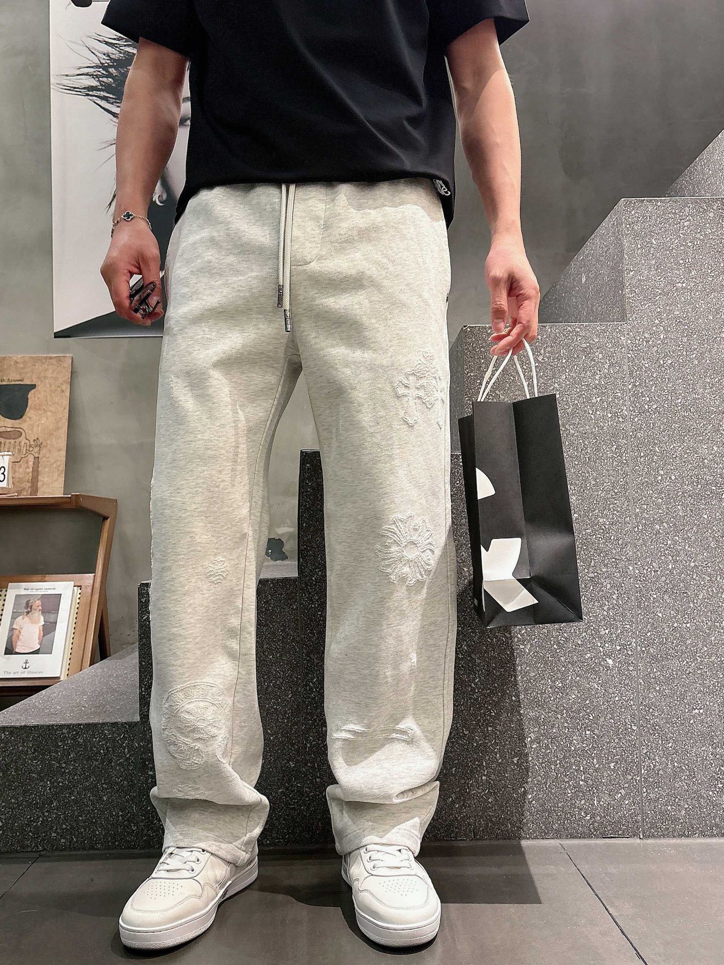 _dwS9s7gmg8bNroNkzKOdEd0_7TY8yf8heg9VaIw