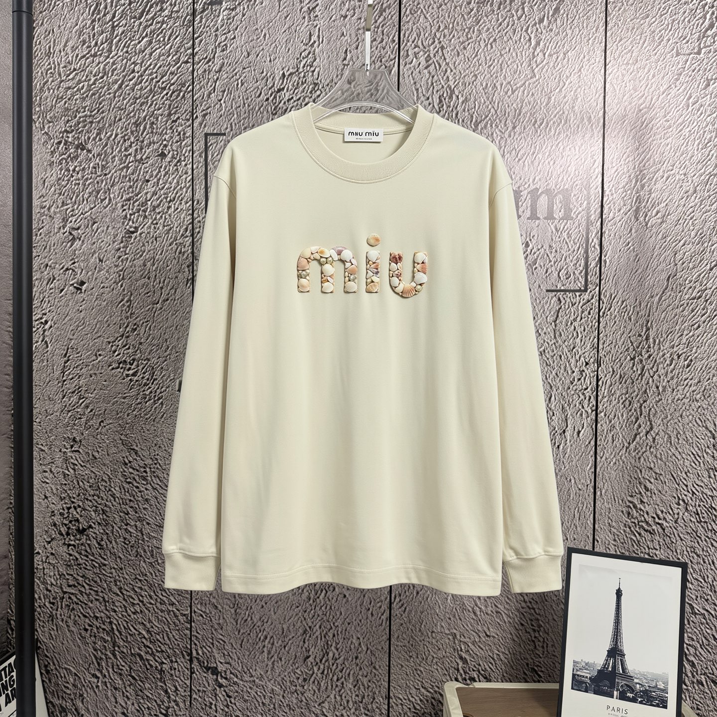 P110 《𝙉𝙚𝙬⚜️缪缪》 2026*Otoño/Invierno nueva manga larga 350g algodón puro estampado gelatina con parche unise…