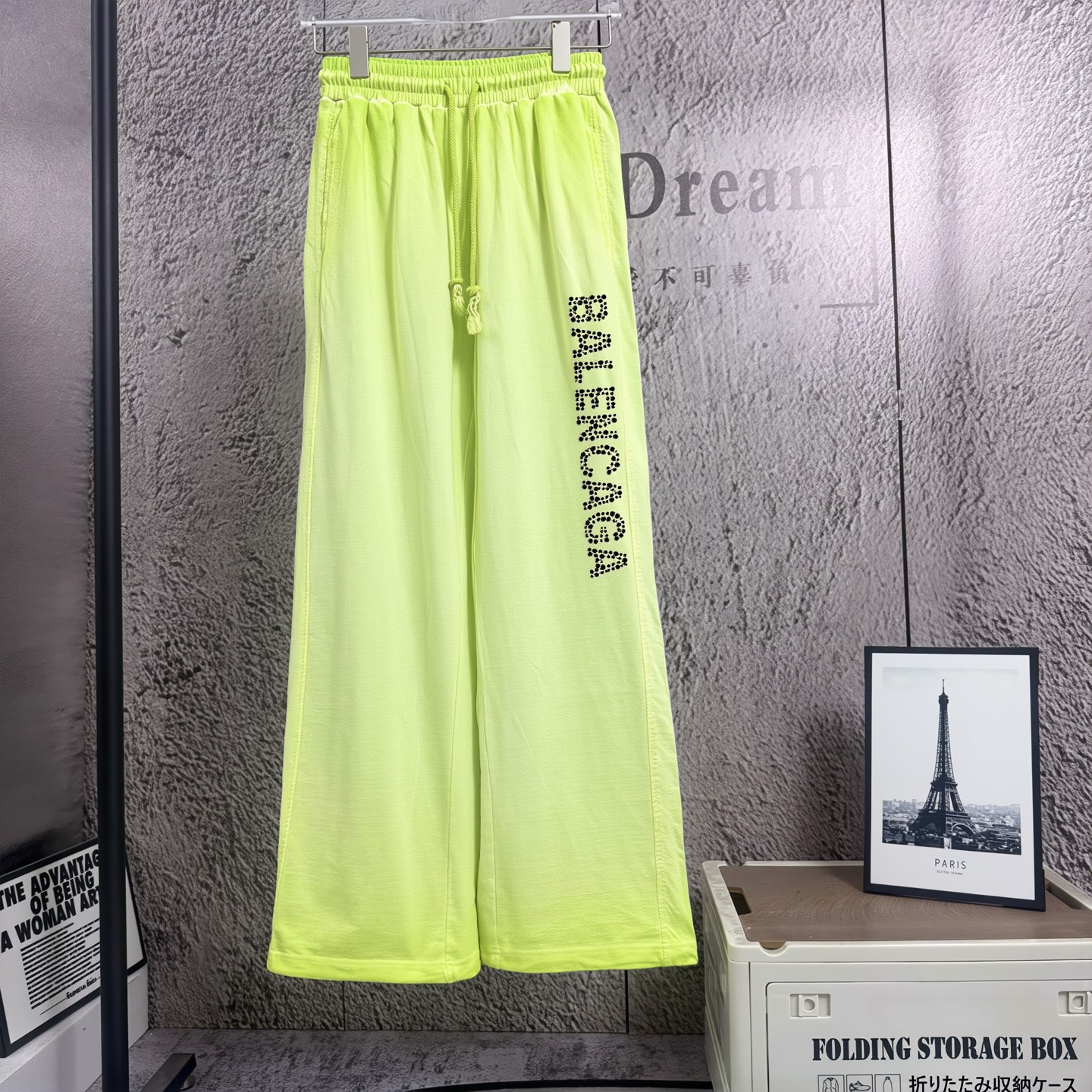 P115 "𝙉𝙚𝙬⚜️Paris" 2026 nuevos pantalones rectos de primavera y verano para hombre y mujer, 300 g de puro algodón, mi…