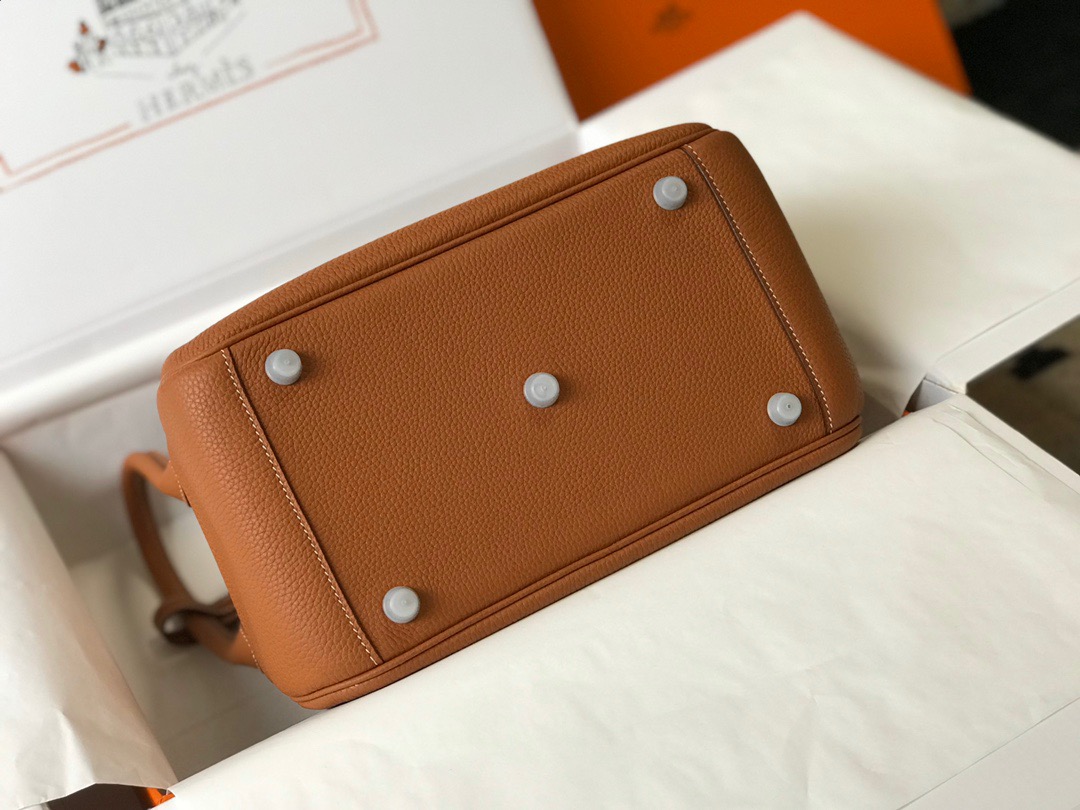 Lindy 26cm シルバーバックルの高品質バッグ