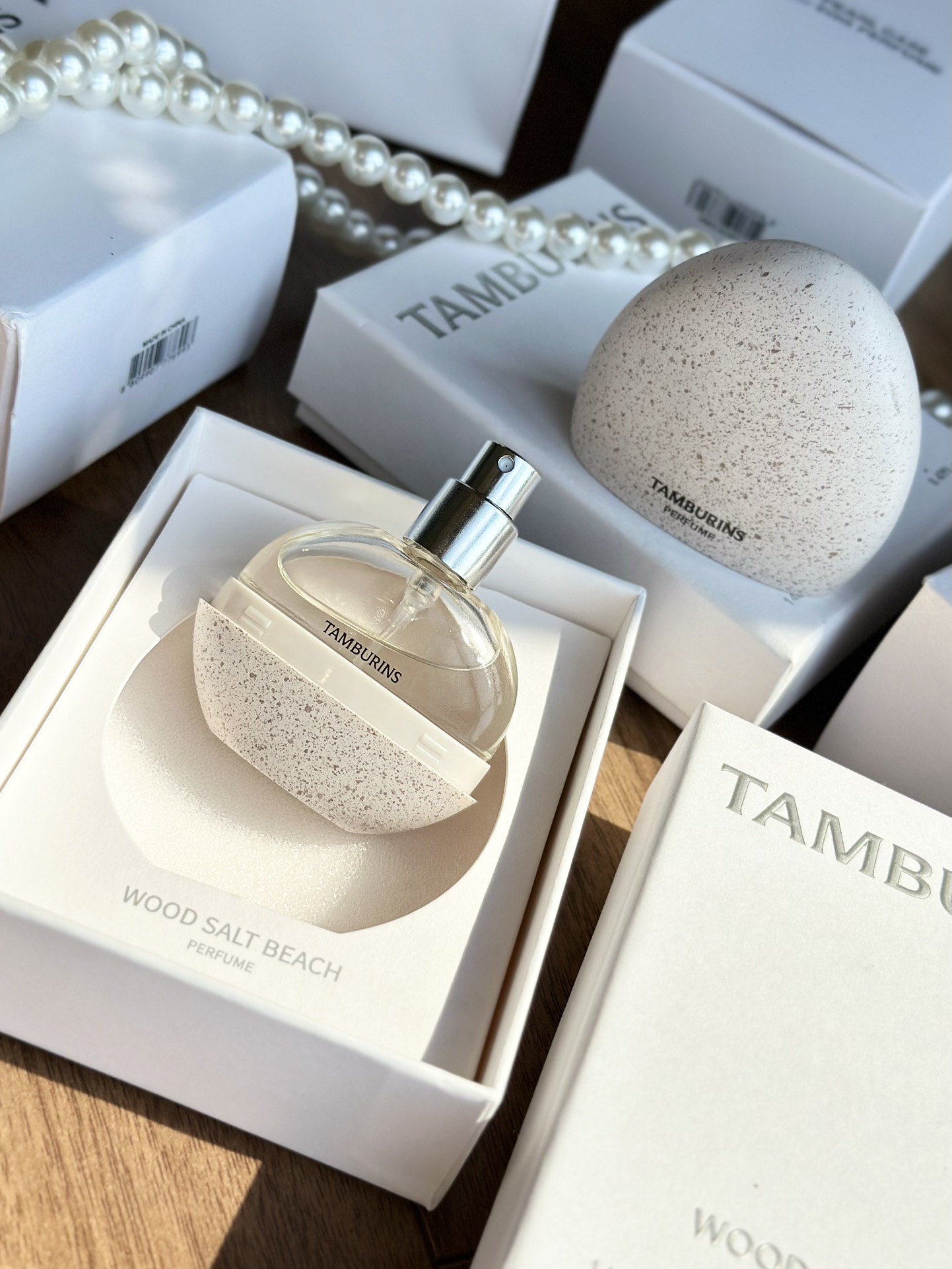 limited series egg shaped perfume is too cute - Perfume 9