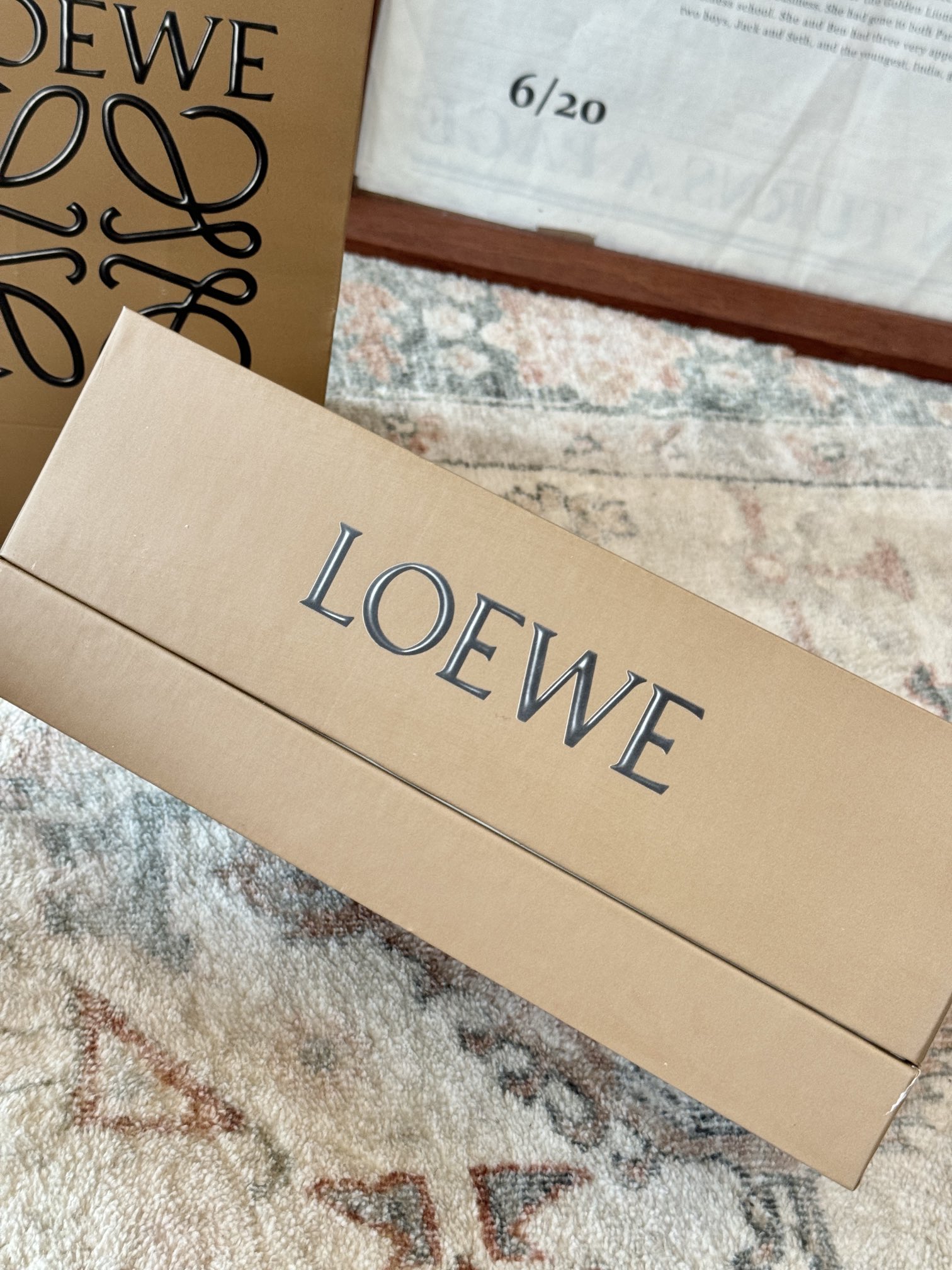 LOEWE Home Scents Gift Set – Cedarwood - Comprehensive 8