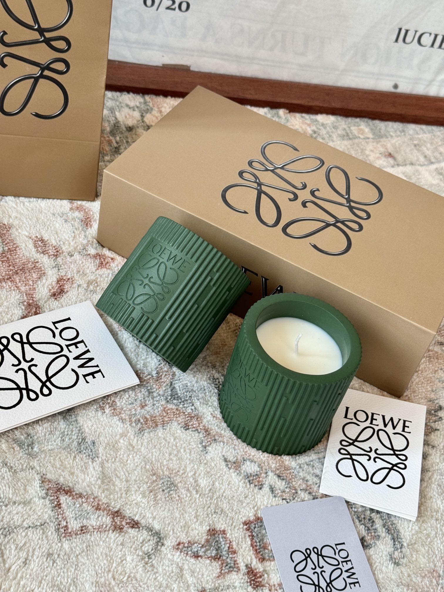 LOEWE Home Scents Gift Set – Cedarwood - Comprehensive 5