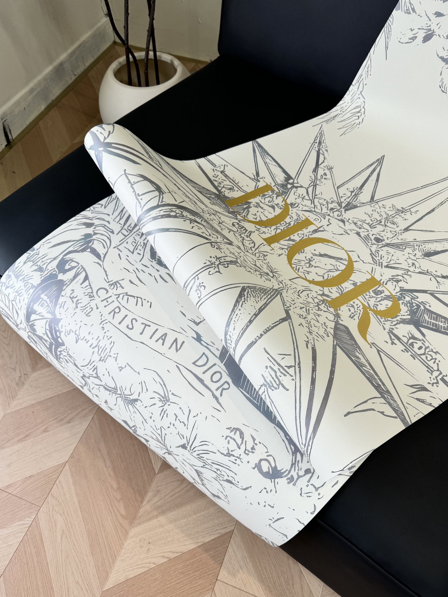 Dior Yoga Mat - Comprehensive 3