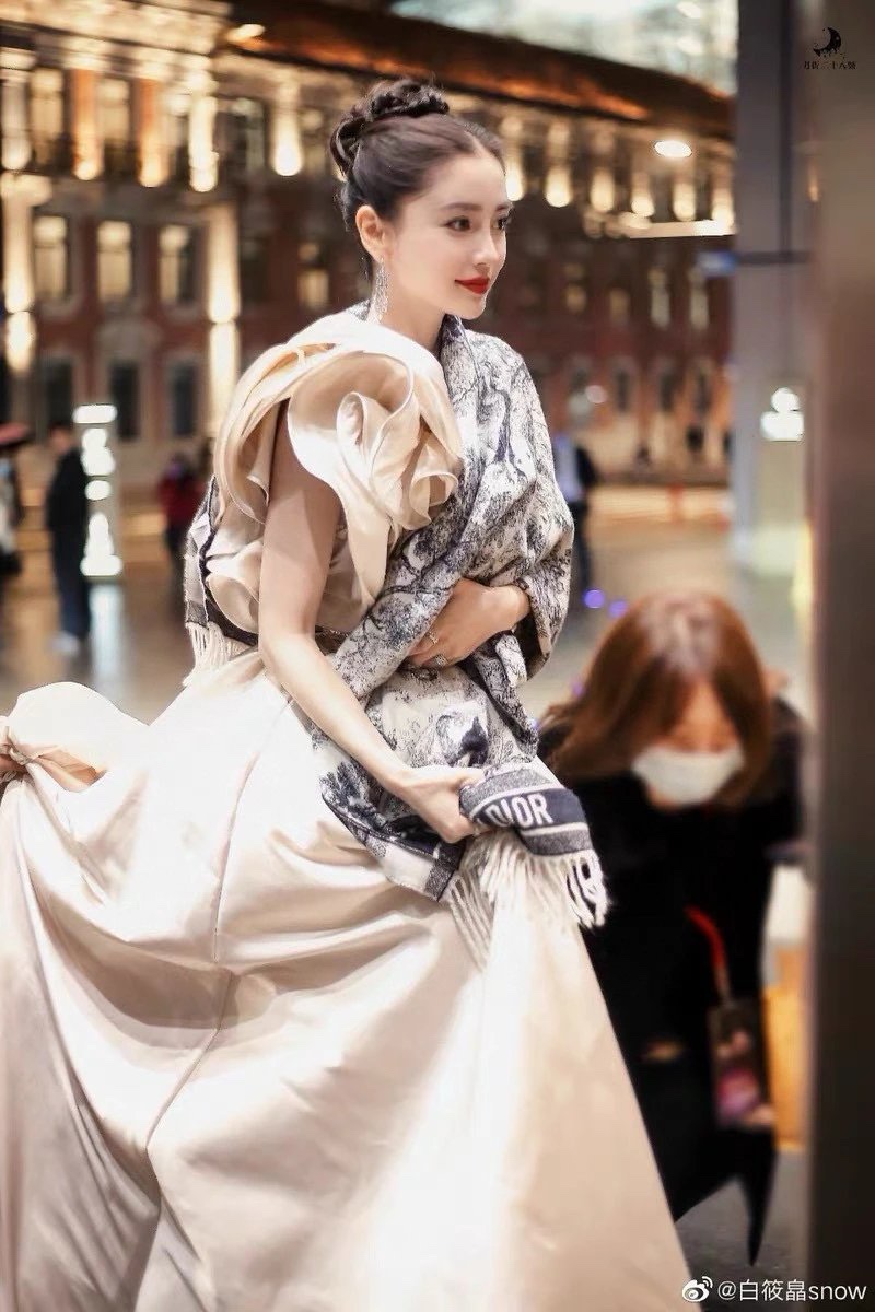 Dior's irresistible collection is really beautiful - Comprehensive 3