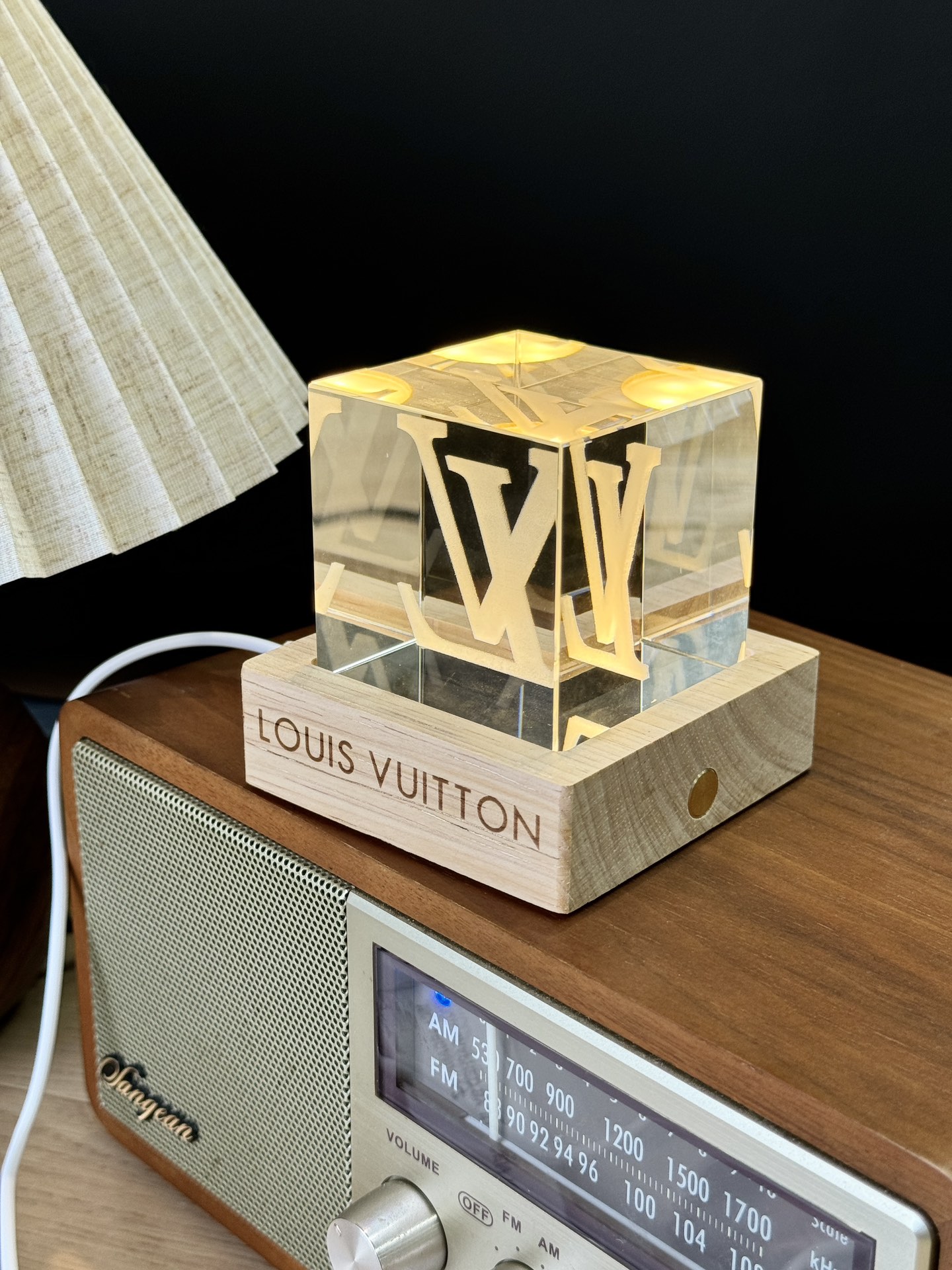 Model 2 ️⃣ Louis' house 👇Although there are plenty of peripherals at ho - Lifestyle 9