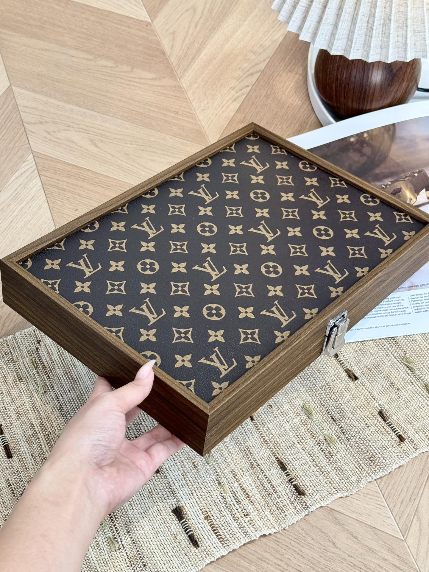 North American Black Walnut Storage Box - Comprehensive 3