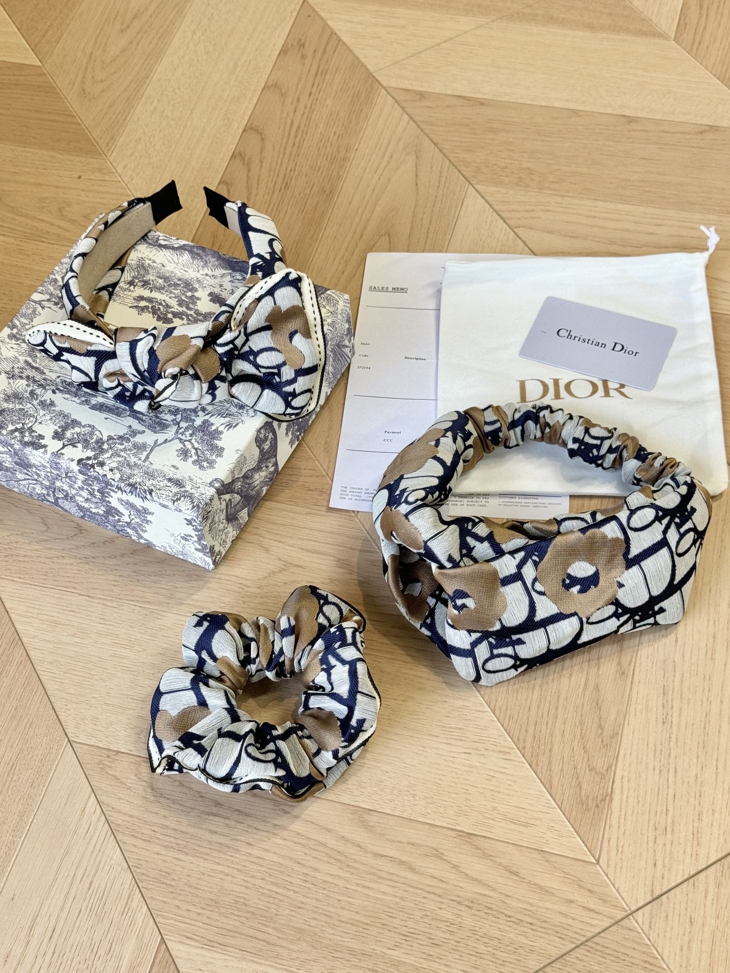 Dior迪奥 三件套发饰礼盒🎁套装 4