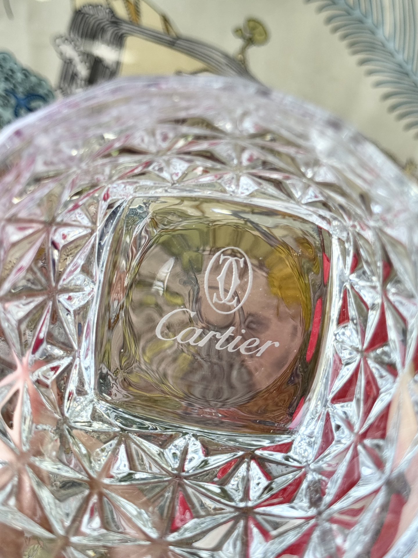 An ideal gift and a sophisticated interior accent. Conceived as an elega - Comprehensive 5
