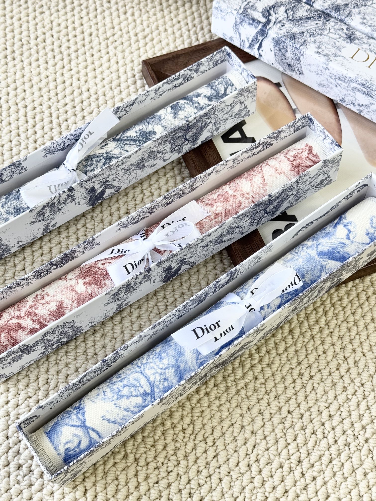 Toile de Jouy Placemat (Available in Three Colors) - Comprehensive 2