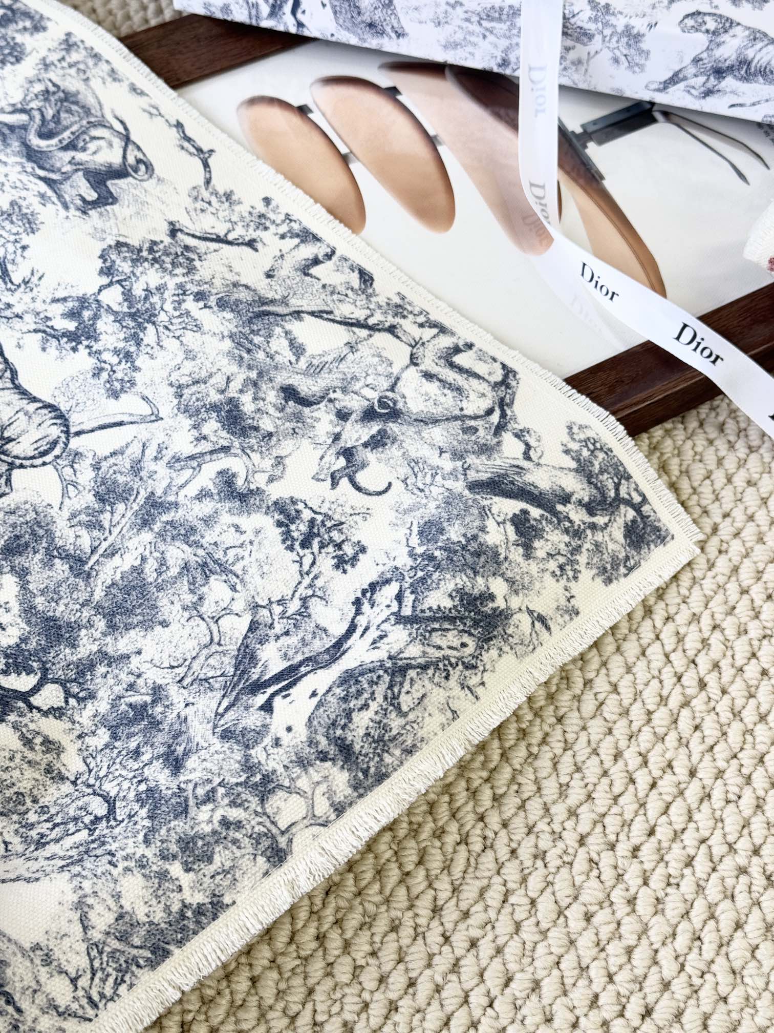 Summer Toile de Jouy Print Placemat featuring a classical ink-wash aesth - Comprehensive 3
