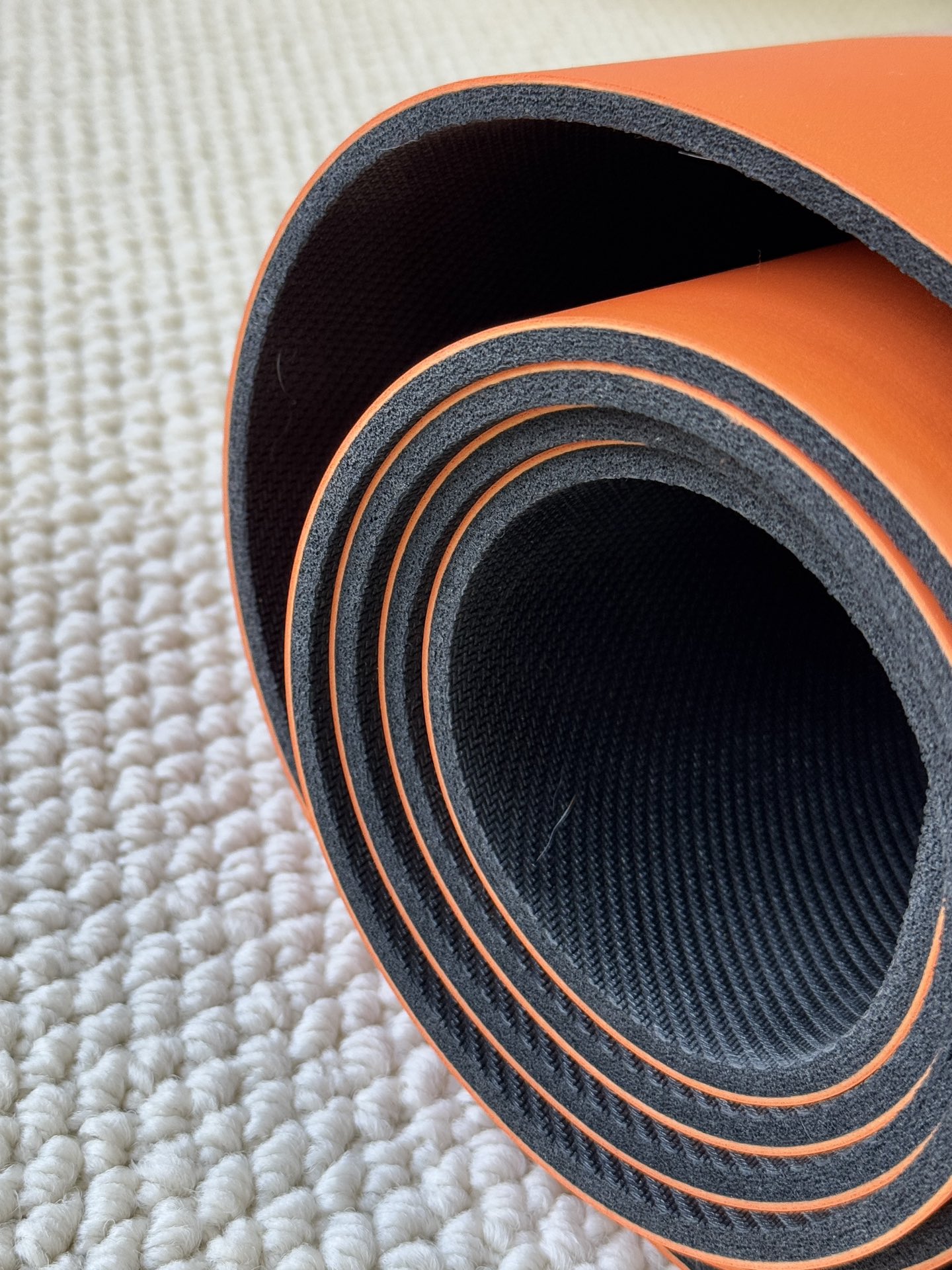 Thickness profile detail. - Comprehensive 2