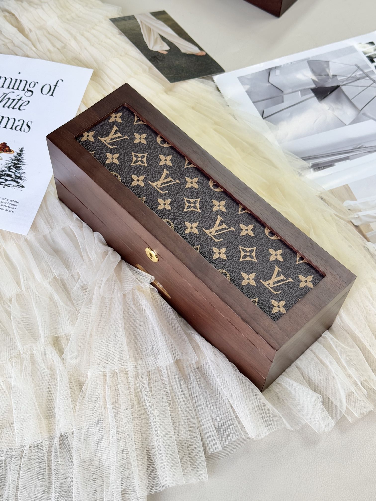 Louis Vuitton Haute Couture Haute Couture Ready-to-Wear Clothing Dress 6
