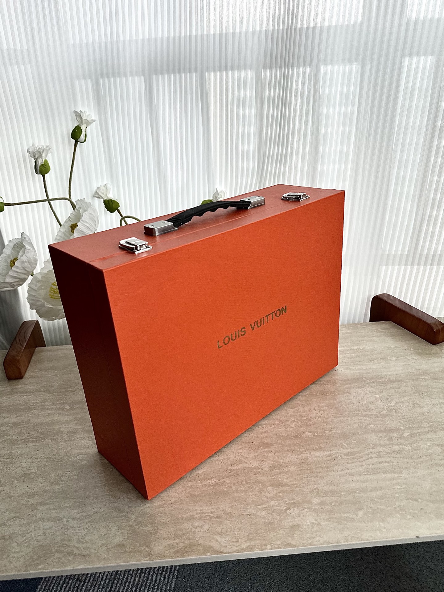 Louis Vuitton 28-Piece Classic Monogram Dinnerware Set with Leather Case