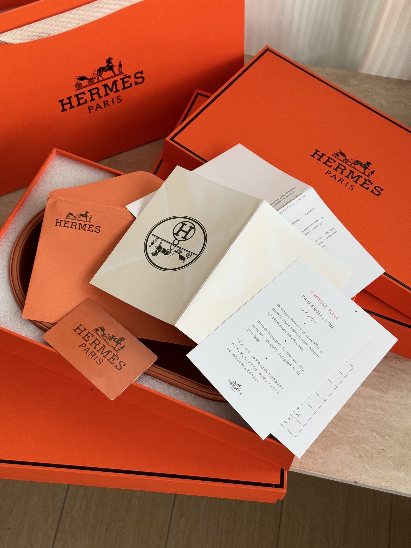 Hermès Haute Couture Maison Lifestyle Luxury Home Decor Blanket Bedding 3