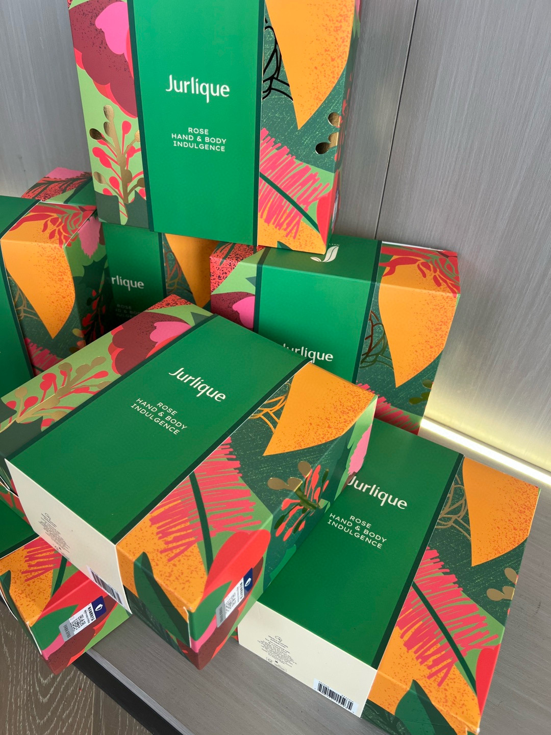 博柏利 Burberry 高定典藏名品高定成衣时装外套连衣裙衬衫T恤 #591B1510 3