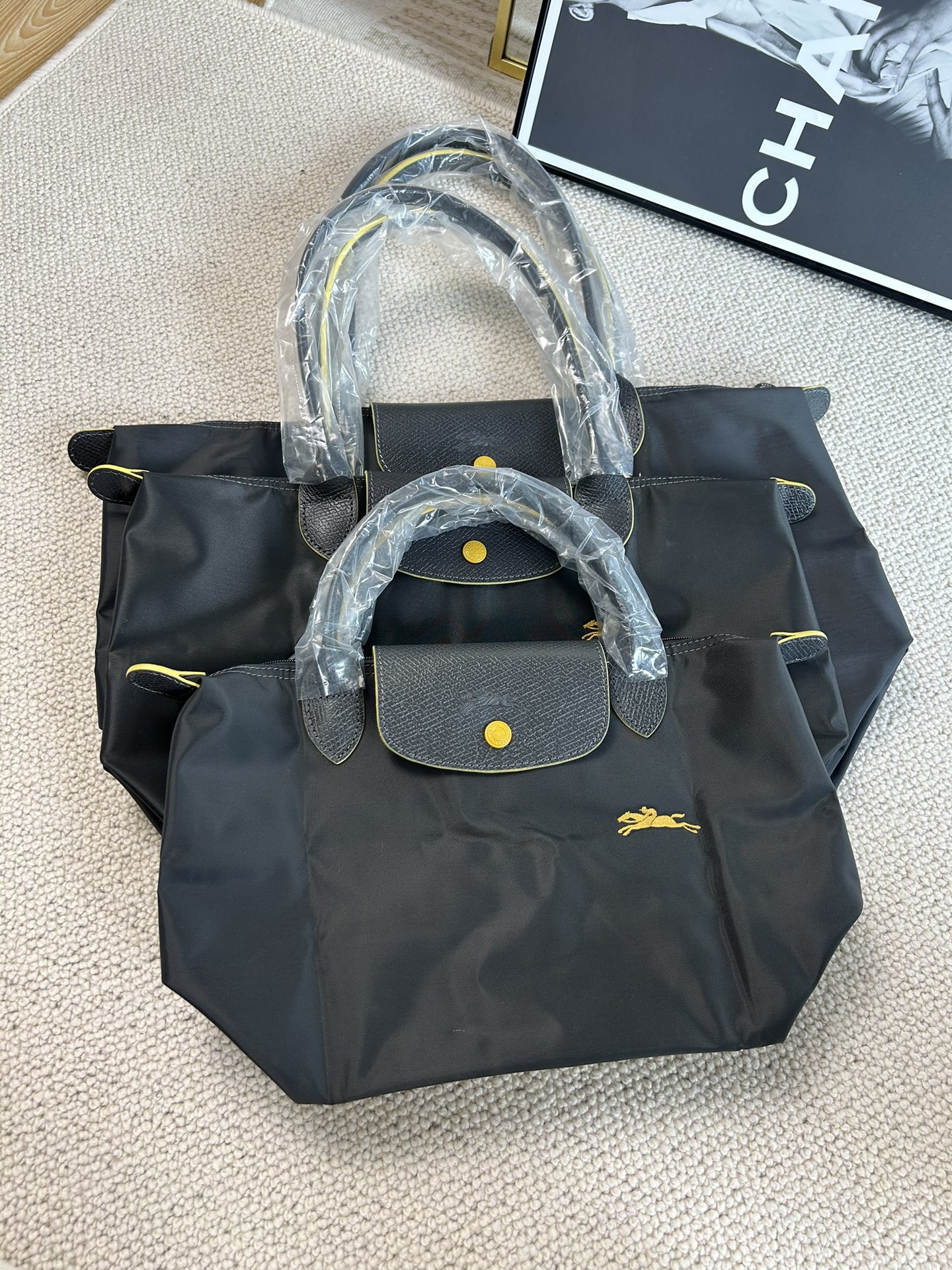 Longchamp ～枪灰色，只要是灰色，我都觉得百搭，反正不会出错的颜色