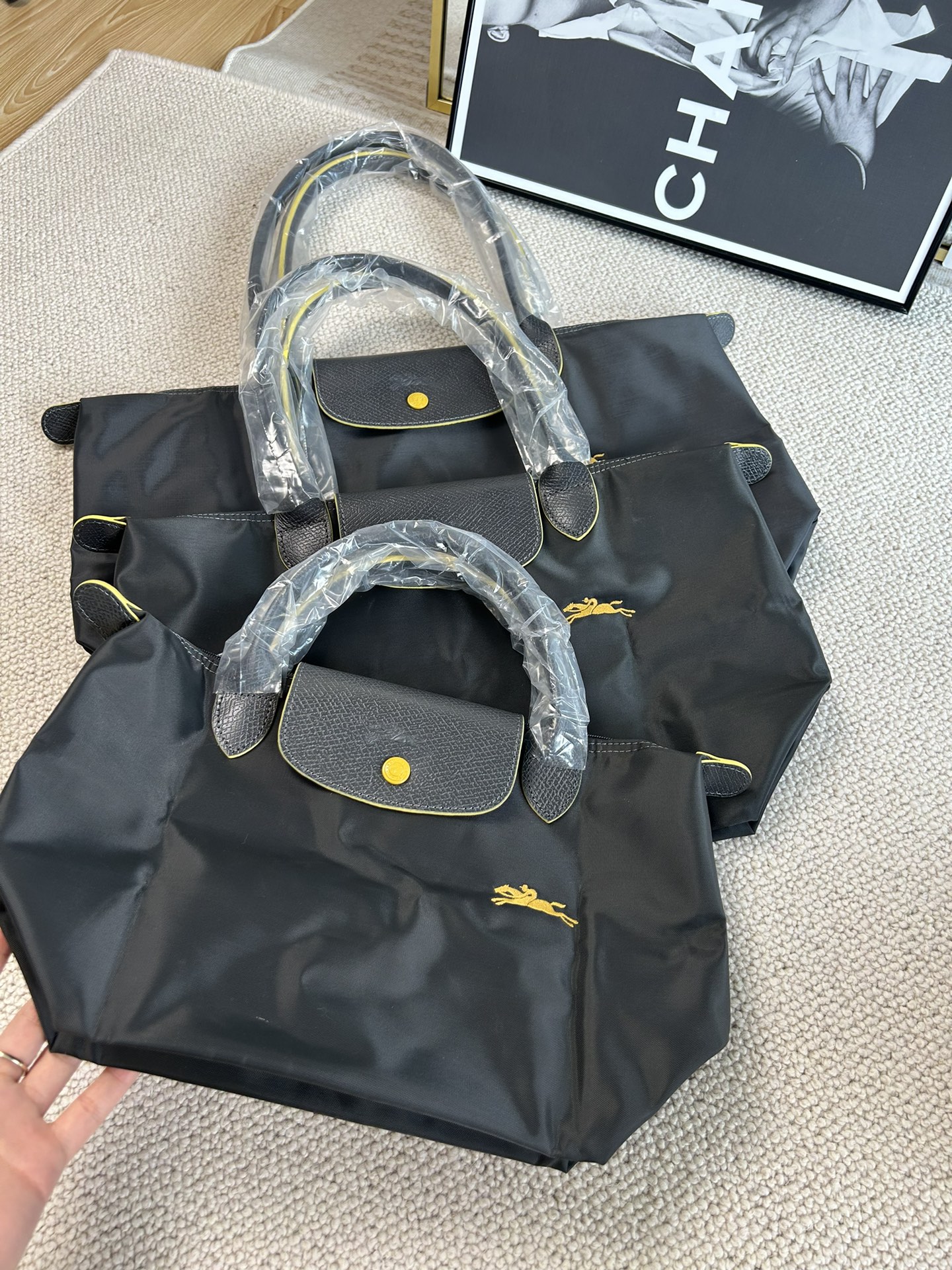 Longchamp ～枪灰色，只要是灰色，我都觉得百搭，反正不会出错的颜色