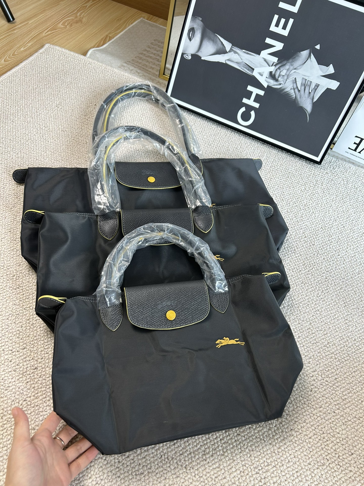 Longchamp ～枪灰色，只要是灰色，我都觉得百搭，反正不会出错的颜色