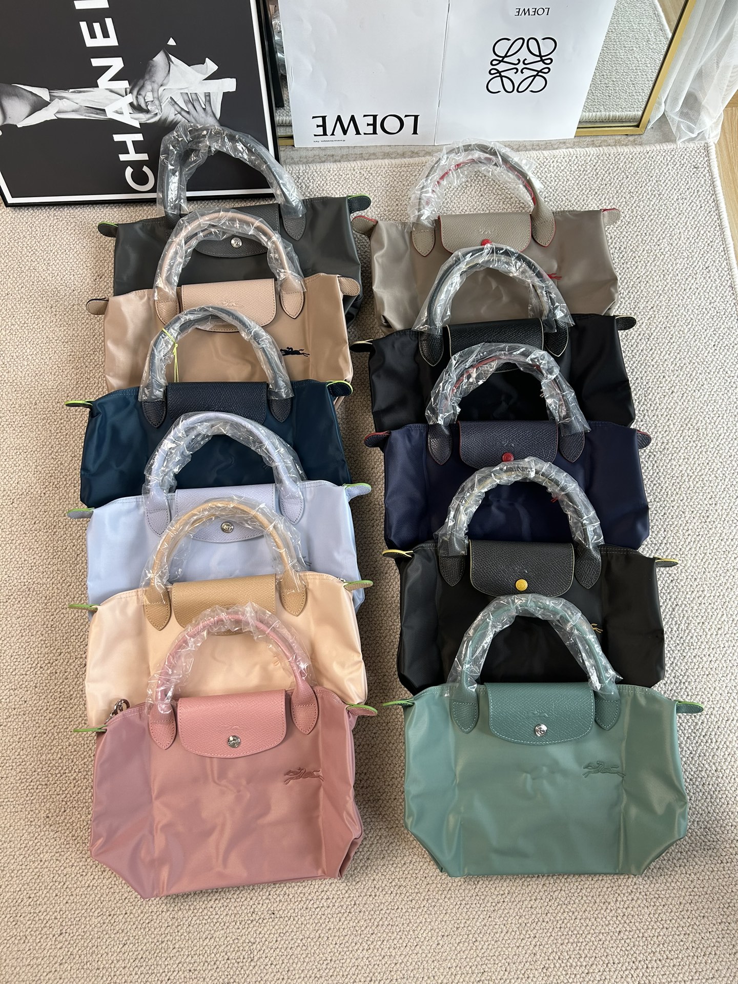 Longchamp ～量大有 11色入哈