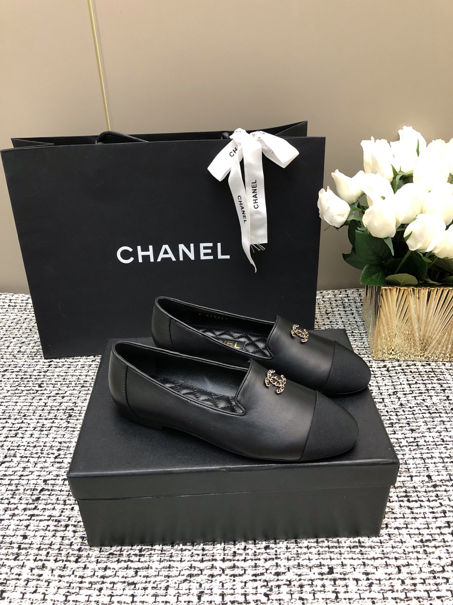 Chanel 23C Women's Black Leather Loafers with Double C Logo 5 a1696762285657 2347