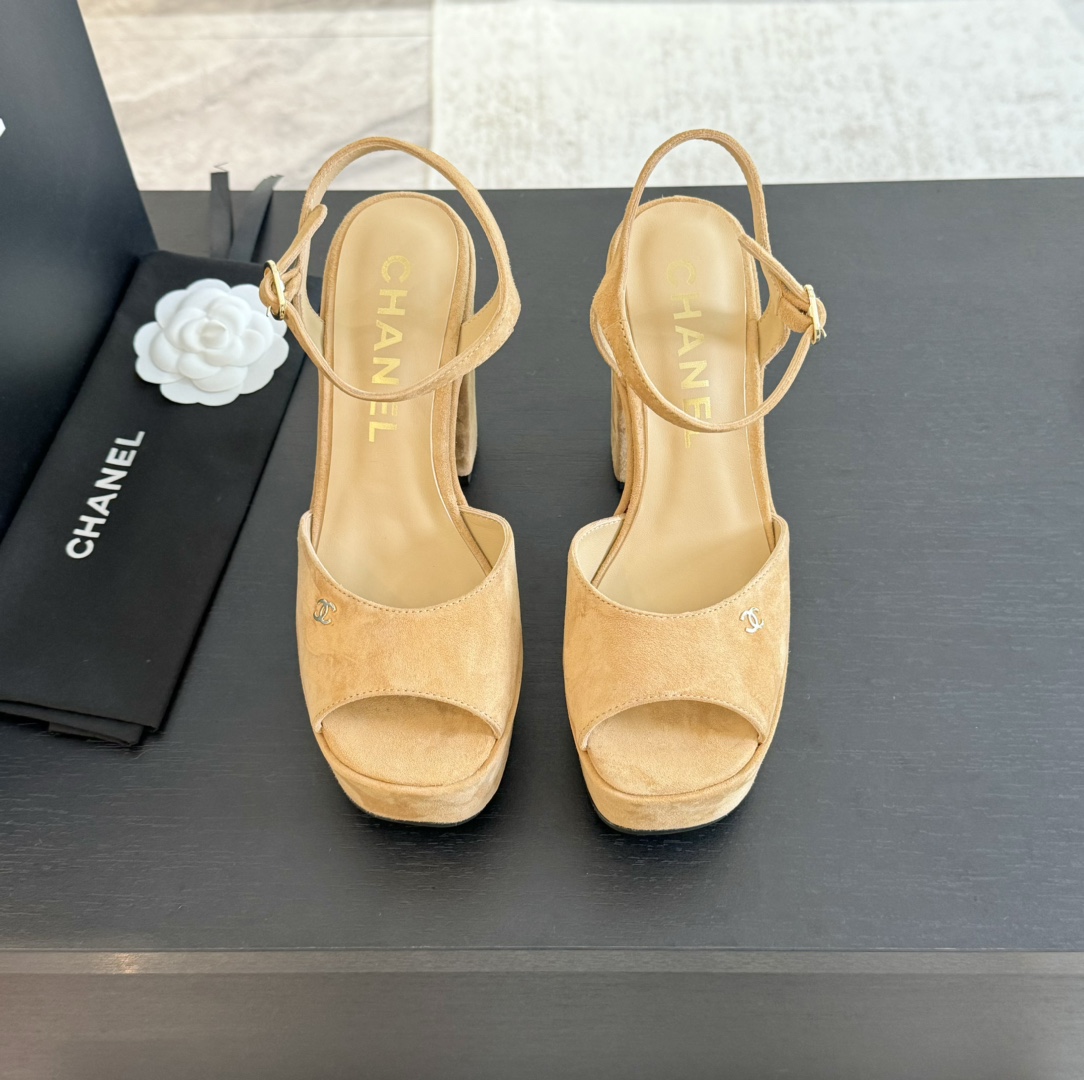 Vendita online
 Chanel Scarpe con Tacco Alto Sandali Pelle di vitello bovina Collezione Primavera/Estate