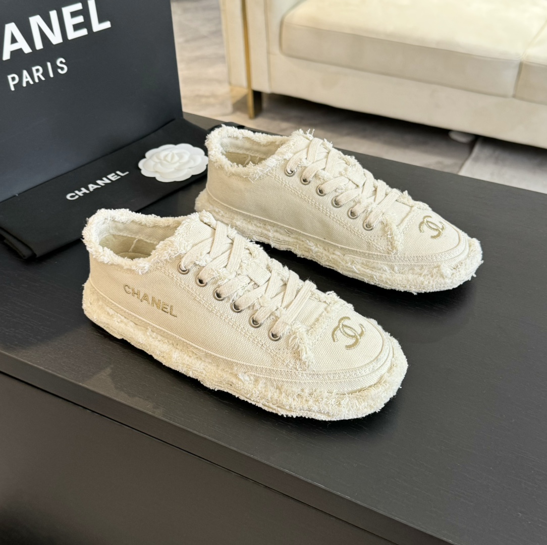 Chanel 24Ss Embroidered Tassel Casual Canvas Shoes, Off White 2 i1720424751 7292 1