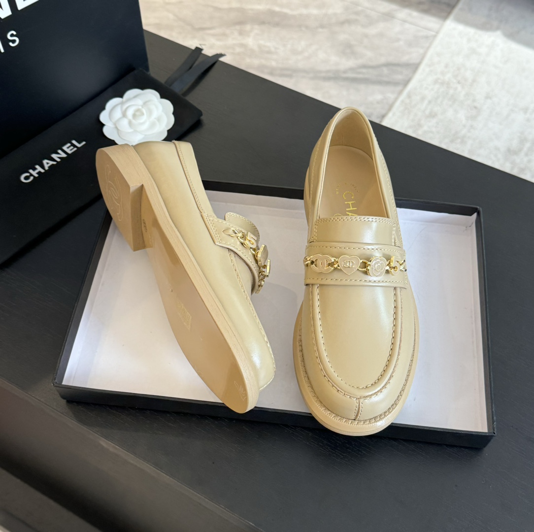 Chanel 24A Women's Loafers - Classic Design, Comfortable, Beige, Size 35-40 5 i1720424977 8248 4