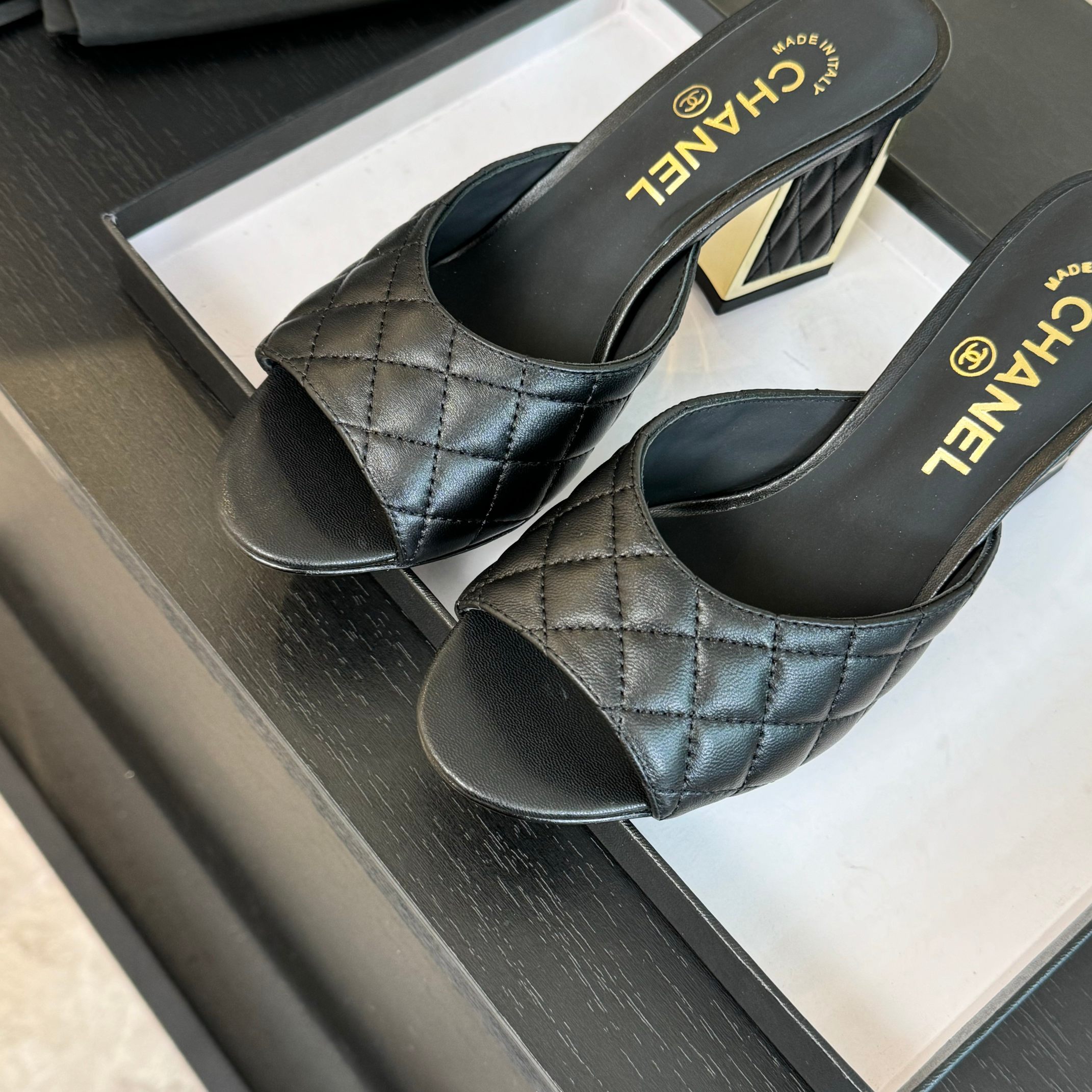 Chanel 24SS Mary Jane Mules - Chic Quilted Leather Heeled Sandals 4 a1722971525618 3652